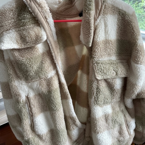 Oversized Plaid Furry Coat - Picture 1 of 3